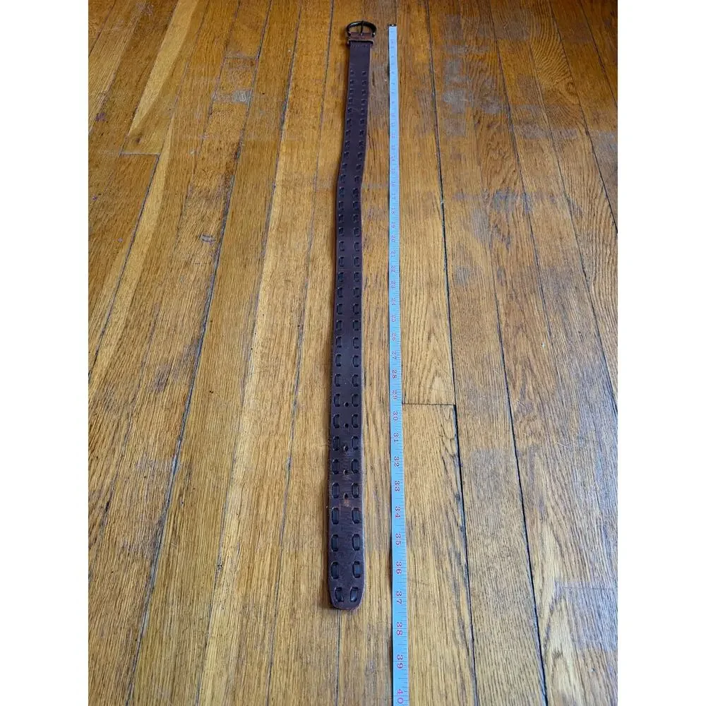 MOSSIMO SUPPLY Co. Distressed Brown Leather Belt w/Whipstitch Accent Womens sz S